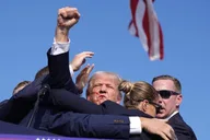TRUMPSHOT logo